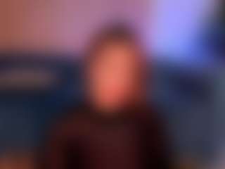 Live cam show with SofiaReyes - Average on makecum.org