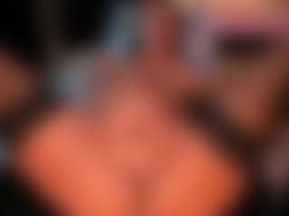 Live cam show with SofiaReyes - Petite on SinfulBabes