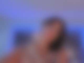Live cam show with SofiaReyes - Amateur on Big Tits
