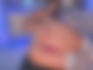 Live cam show with SofiaReyes - Petite on Stripli.com