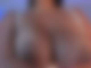 Live cam show with SofiaReyes - Thick on EXY