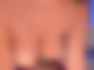 Live cam show with SofiaReyes - Amateur on googirlz