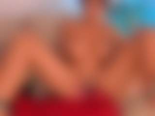 Live cam show with SofiaReyes - Average on Camsoda