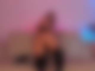Live cam show with SofiaReyes - Solo on SpankPalCams