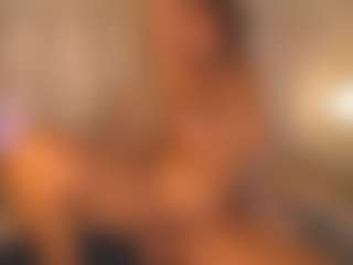 Live cam show with SofiaReyes - Office on Fit Hotties
