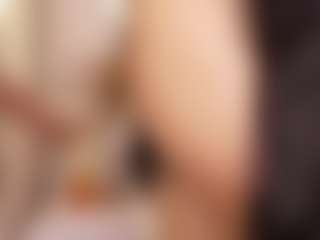 Live cam show with abby-me - Teen (18+) on AdultVida.com