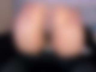 - K Y A N A -'s Live Sex Cam Show