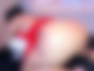 - K Y A N A - MILF webcam performer live streaming