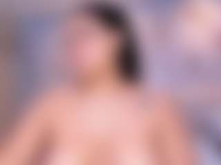 Live cam show with - K Y A N A - - Facial Piercings on AdultVida.com