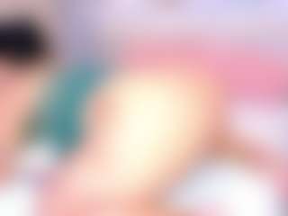 - K Y A N A - MILF webcam performer live streaming