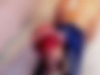 Live cam show with Marie-harper - Smoking on CamwithHer