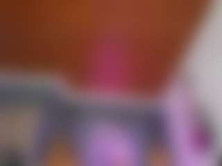 Live cam show with Marie-harper - Brown Eyes on Uber Horny