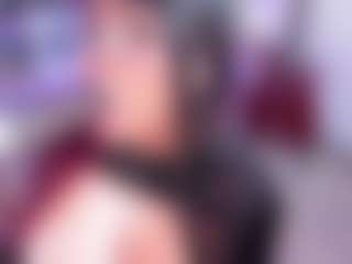 Live cam show with Marie-harper - Smoking on Camsoda
