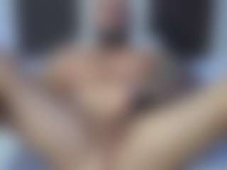 Live cam show with moonjoey - Blowjob on sexylive.show