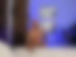 Live cam show with moonjoey - Latina on Milfs Live