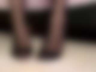 Live cam show with Nella-joly - Petite on Camsoda
