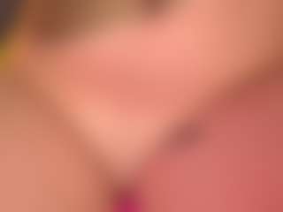 Live cam show with Nella-joly - Ride Torso on madthumbs