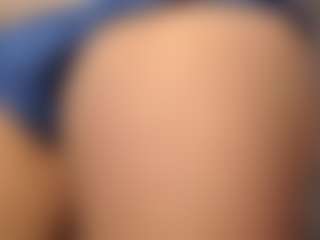 Live cam show with Nella-joly - Control on https://playwithruby.com
