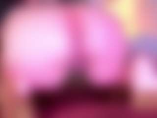 Live cam show with Nella-joly - Bedroom on AdultVida.com
