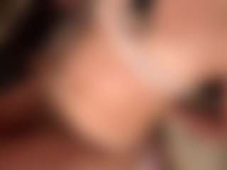Live cam show with Nella-joly - Brown Eyes Red Hair on Hubzter Live