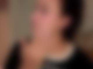 Live cam show with Nella-joly - Petite on CamSodaAdn