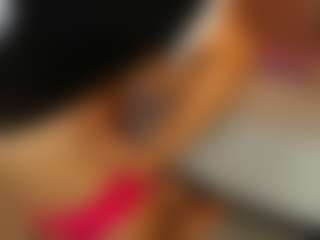 Live cam show with Nella-joly - Skinny on Camsoda