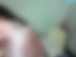 Live cam show with salomeemilf - Middle Aged on Camsoda