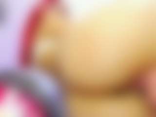 Live cam show with Adahra - Bikini on SpankPalCams