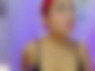 Live cam show with Adahra - Moaning on Fling VIP Chat