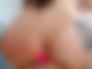 arianatattoos's Live Sex Cam Show