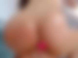 arianatattoos's Live Sex Cam Show