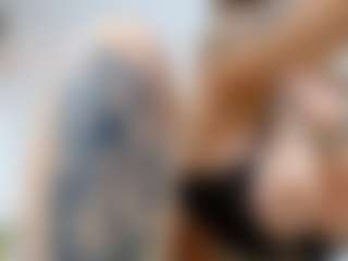 Live cam show with arianatattoos - Moaning on Chatstar