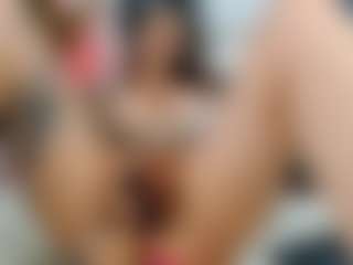 arianatattoos's Live Sex Cam Show