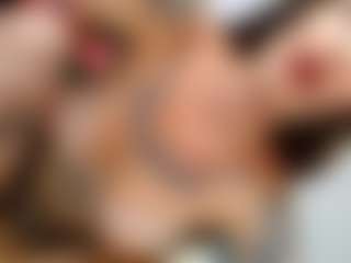 Live cam show with arianatattoos - College Teen (18+) on Mixed Magazine Live