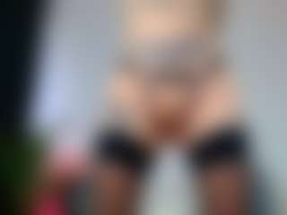 arianatattoos's Live Sex Cam Show