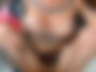 arianatattoos's Live Sex Cam Show