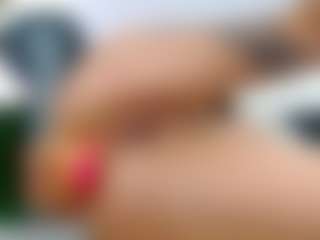 arianatattoos's Live Sex Cam Show