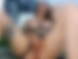 arianatattoos's Live Sex Cam Show