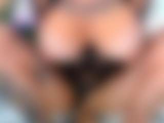 arianatattoos's Live Sex Cam Show