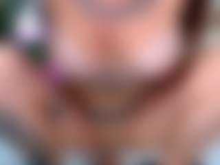 arianatattoos's Live Sex Cam Show