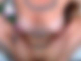 arianatattoos's Live Sex Cam Show
