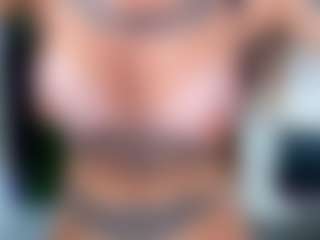 Live cam show with arianatattoos - Twerk on CamwithHer