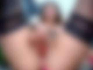 Live cam show with arianatattoos - Ride on Camsoda
