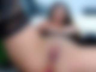 Live cam show with arianatattoos - Ride on Camsoda