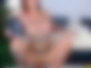 arianatattoos's Live Sex Cam Show