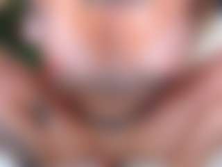 arianatattoos's Live Sex Cam Show