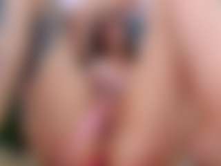 arianatattoos's Live Sex Cam Show
