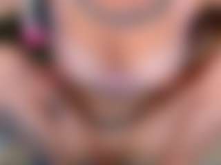 arianatattoos's Live Sex Cam Show