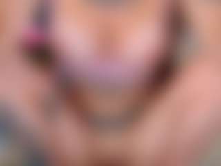 Live cam show with arianatattoos - Teen (18+) on Instabang