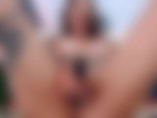 arianatattoos's Live Sex Cam Show